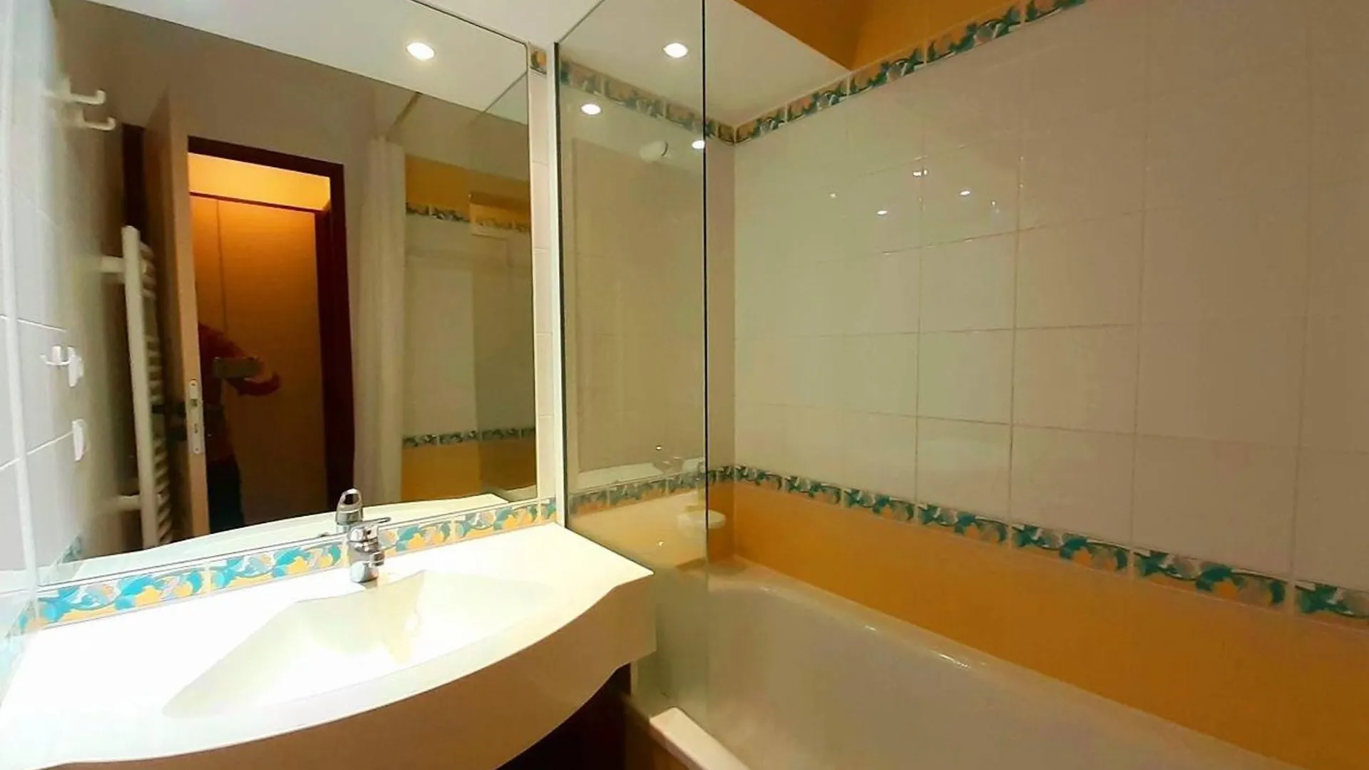 Appartement Cosy Avec Balcon Et Acces Ski Aux Pieds A Plagne Soleil - Fr-1-351-89 La Plagne