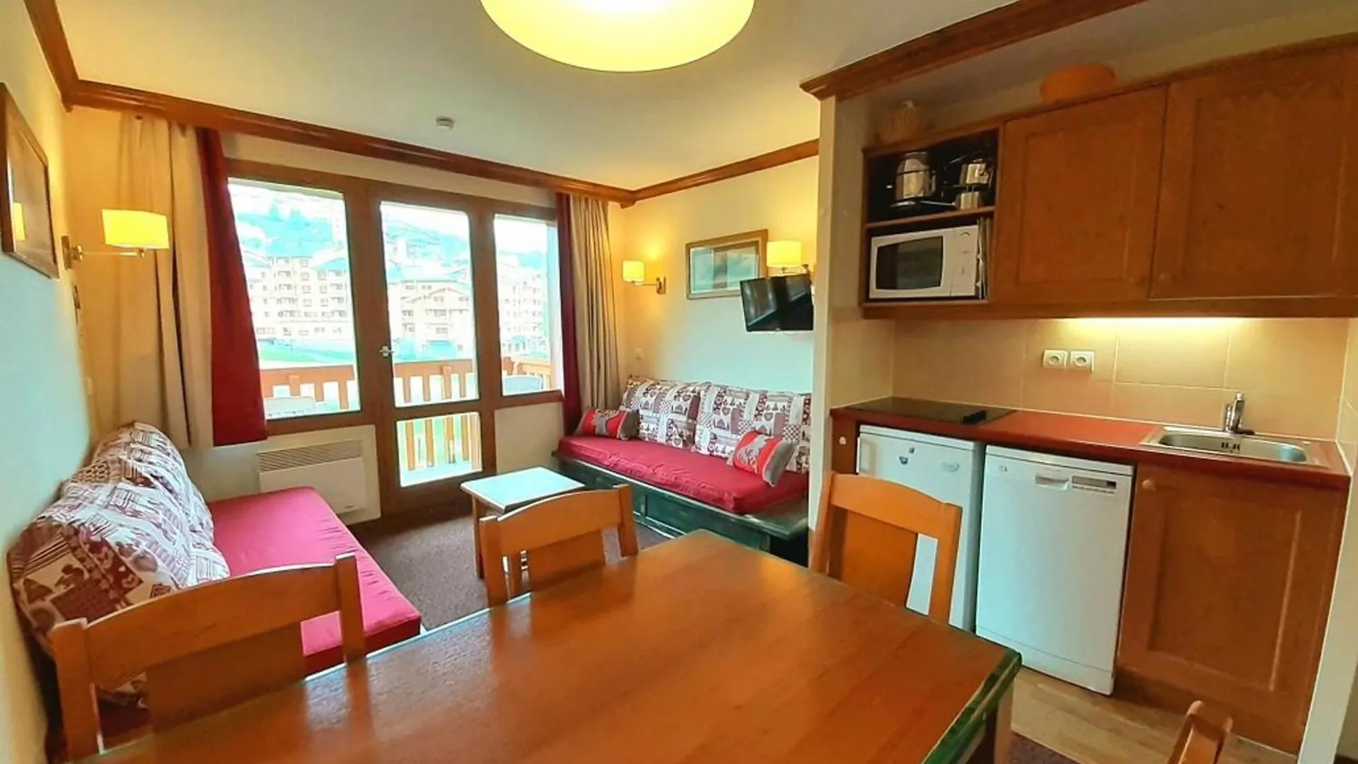 Appartement Cosy Avec Balcon Et Acces Ski Aux Pieds A Plagne Soleil - Fr-1-351-89 La Plagne